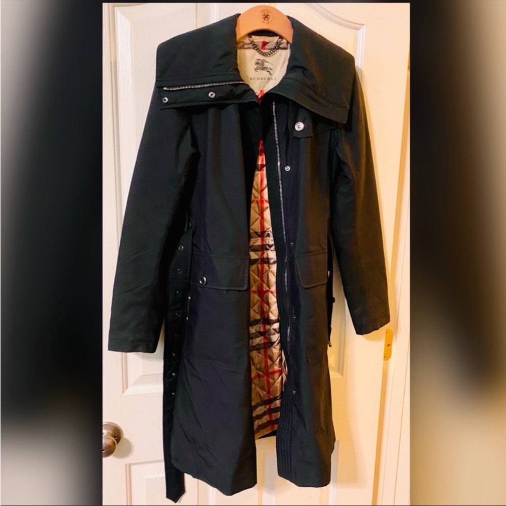 Black classic BURBERRY Winter trench